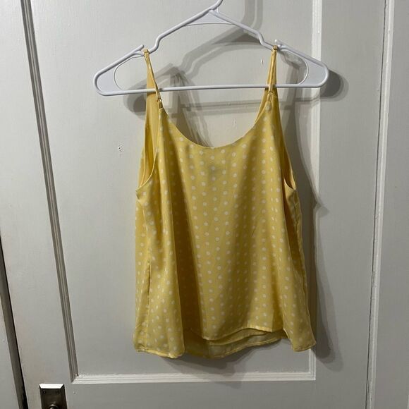 Yellow Polka Dot Sleeveless Top - Picture 3 of 3